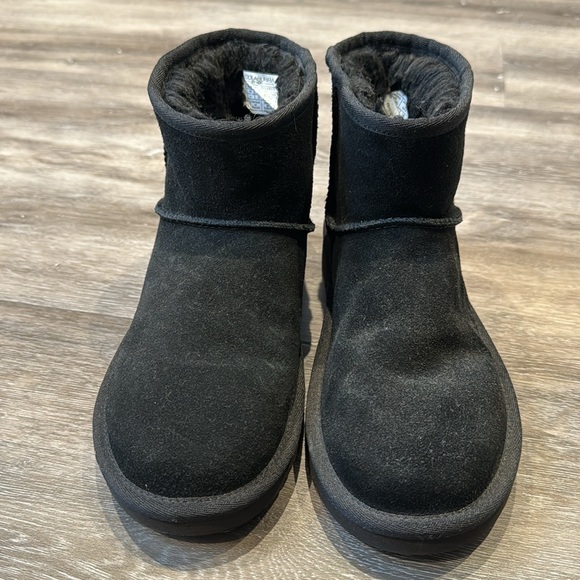 Koolaburra Ugg boots - Picture 5 of 5